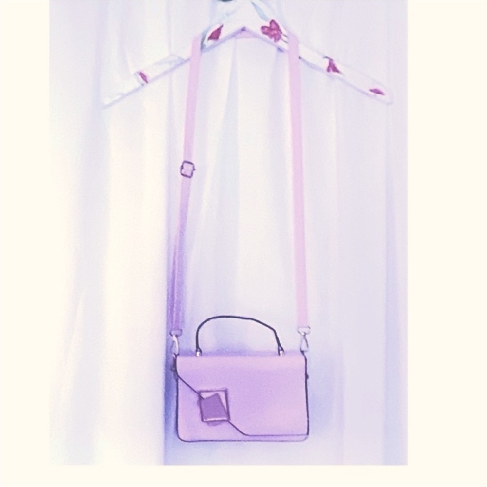 New SHEIN pink & gold small purse.
